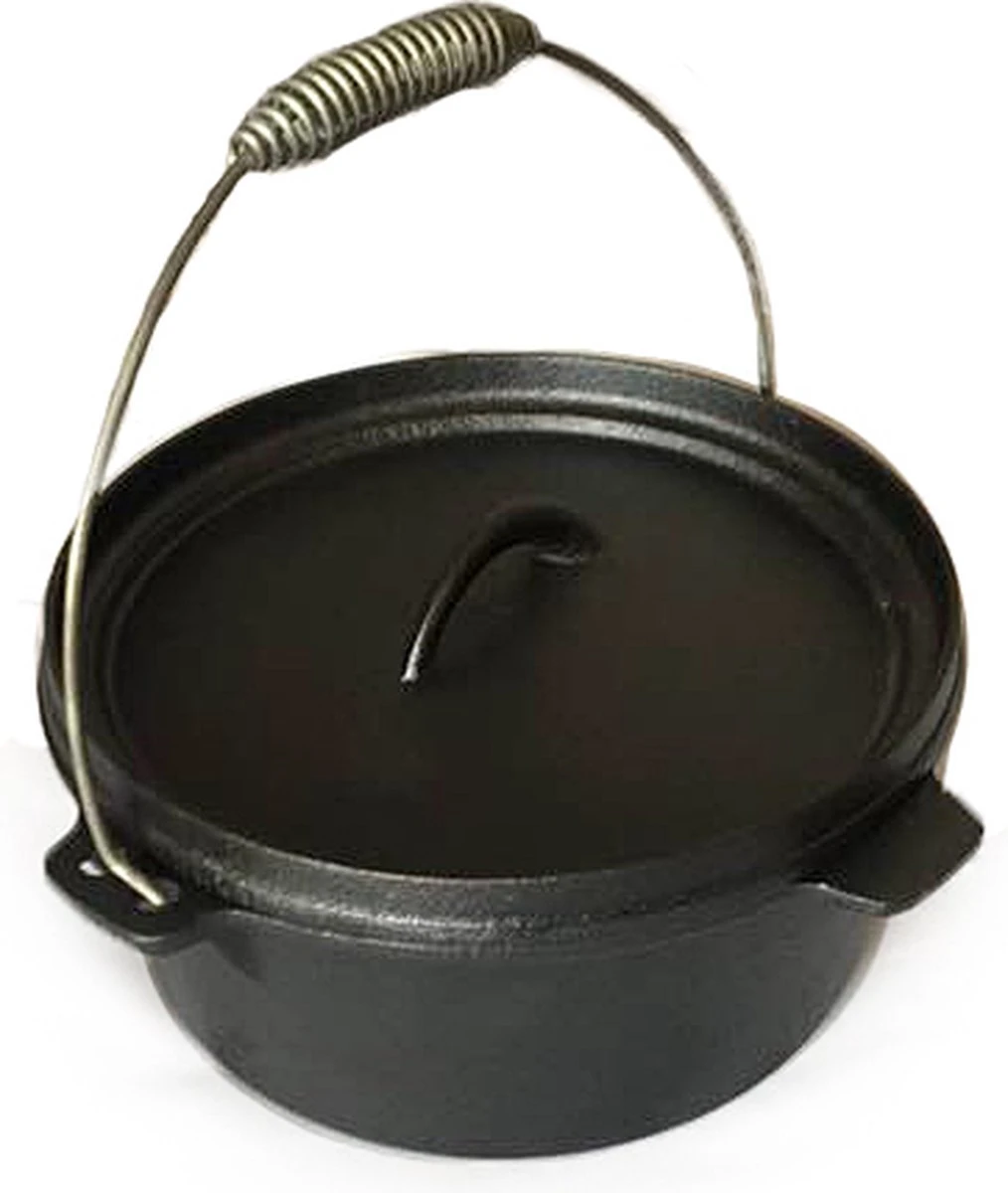 Casserole En Fonte Pour Four Hollandais Avec Couvercle, 4 L. 1 Casserole En Fonte Pour Four Hollandais Avec Couvercle, 4 L.