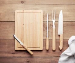 Ensemble De Barbecue En Acier Inoxydable 4 Pièces - Accessoires Pour Barbecue - Outils Pour Barbecue - Planche à Découper - Couteau à Viande - Couteau - Fourchette - Acier à Affûter -Grill Feu Maison 1200x1013 1