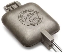 Rome Cookware 1105 Jaffle Carré En Fonte -Grill Feu Maison 1200x1027 2