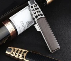 Briquet Super Turbo Jetflame - Brûleur à Gaz - Torch De Feu D'artifice - Brander à Crème Brûlée - BBQ Et Allume-cigare - Coupe-vent - Bois De Noyer Avec Boîtier En Métal Gris 16 Briquet Super Turbo Jetflame - Brûleur à Gaz - Torch De Feu D'artifice - Brander à Crème Brûlée - BBQ Et Allume-cigare - Coupe-vent - Bois De Noyer Avec Boîtier En Métal Gris -Grill Feu Maison 1200x1028 4