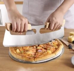 Bymouna - Set - Pelle à Pizza - 30,5 CM Et 25,5 CM - Inox/Bois De Chêne - Coupe-pâte - Couteau à Pizza - Coupe-pizza - Spatule - Wiegemes -Cutter -Grill Feu Maison 1200x1153 2