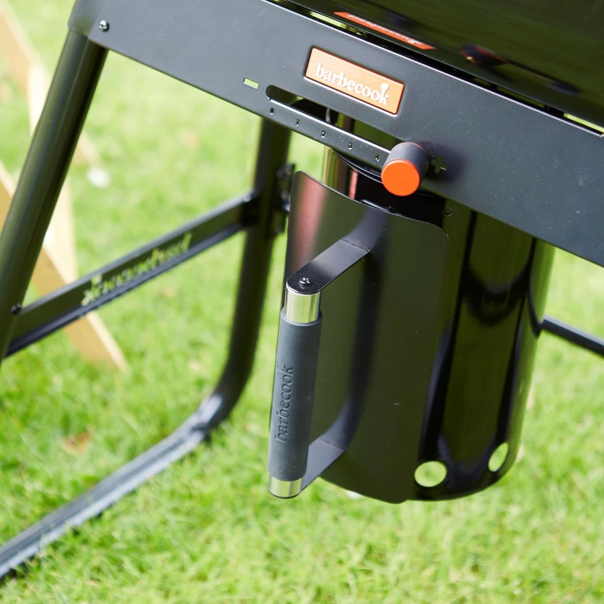 Barbecook Démarreur De Charbon De Bois Pour Une Production En Douceur De Barbecue Au Charbon De Bois - Accessoire De Barbecue - Noir - 21x30x28cm 3 Barbecook Démarreur De Charbon De Bois Pour Une Production En Douceur De Barbecue Au Charbon De Bois - Accessoire De Barbecue - Noir - 21x30x28cm – Image 3