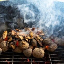 BBQ-Toro Smoke Chips Set, 4 Types De Smoke Chips De 400 G, Copeaux De Fumée à Forte Intensité De Fumée 100 % Bois, Copeaux De Gril Pour Gril à Gaz, Fumeur, BBQ -Grill Feu Maison 1200x1200 1948