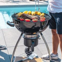 NATERIAL - Barbecue à Charbon PHOENIX BETA II - 8 Personnes - Ø 57 Cm - H. 108 Cm - Acier émaillé - Zwart - Kogelbarbecue 12 NATERIAL - Barbecue à Charbon PHOENIX BETA II - 8 Personnes - Ø 57 Cm - H. 108 Cm - Acier émaillé - Zwart - Kogelbarbecue -Grill Feu Maison 1200x1200 22