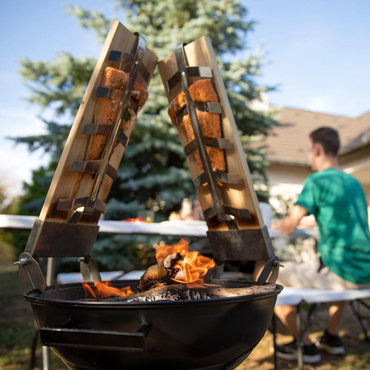 Relaxdays Smoke Board Set De 2 Pièces - Support En Acier Inoxydable - Bois De Cèdre - Planche à Saumon - Barbecue 7 Relaxdays Smoke Board Set De 2 Pièces - Support En Acier Inoxydable - Bois De Cèdre - Planche à Saumon - Barbecue – Image 7