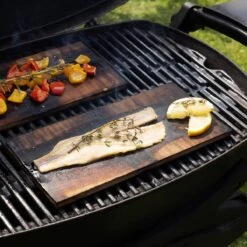 Navaris 6x Bois à Fumer Pour Barbecue - Set De 6 Planches à Fumer En Bois - 35x14 Cm - En Bois De Cèdre -Grill Feu Maison 1200x1200 552