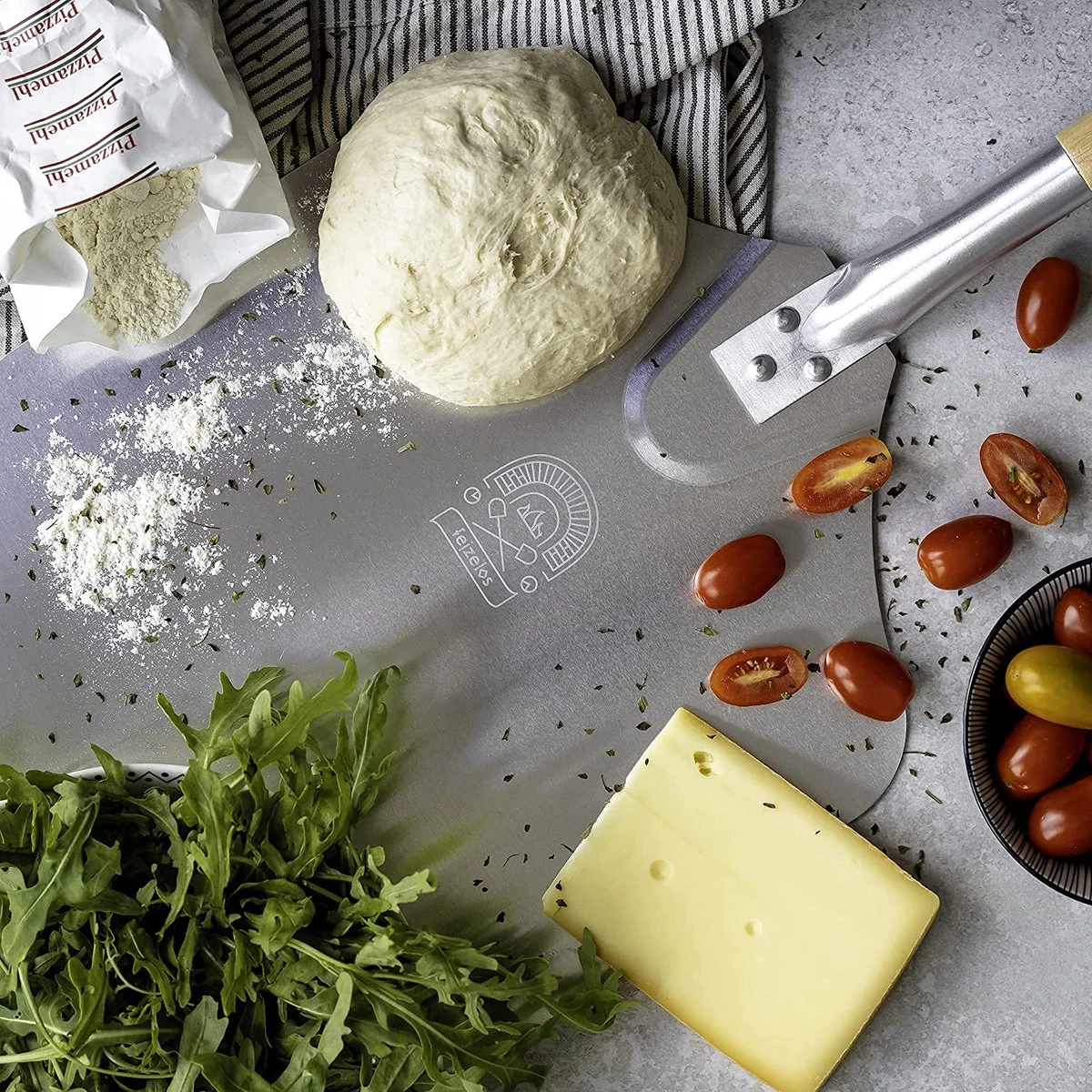 Pelle à Pizza - Spatule à Pizza Ronde - Avec Manche - BBQ Et Four - Qualité Premium 3 Pelle à Pizza - Spatule à Pizza Ronde - Avec Manche - BBQ Et Four - Qualité Premium – Image 3