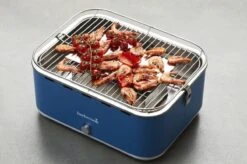 Barbecook Carlo - Barbecue Au Charbon De Bois - Barbecue De Table - Sac De Transport - Compact - Ventilateur - 38,5 X 28,5 Cm - 6 P. - Bleu -Grill Feu Maison 1200x799 11