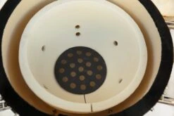 Kamado Medium Landmann Ø 45,7 Cm 18 Pouces Zwart - Avec Roulettes - Avec Thermomètre - Avec Grille De Ventilation - Barbecue Kamado - Barbecue En Céramique - Kamado Large -Grill Feu Maison 1200x800 13