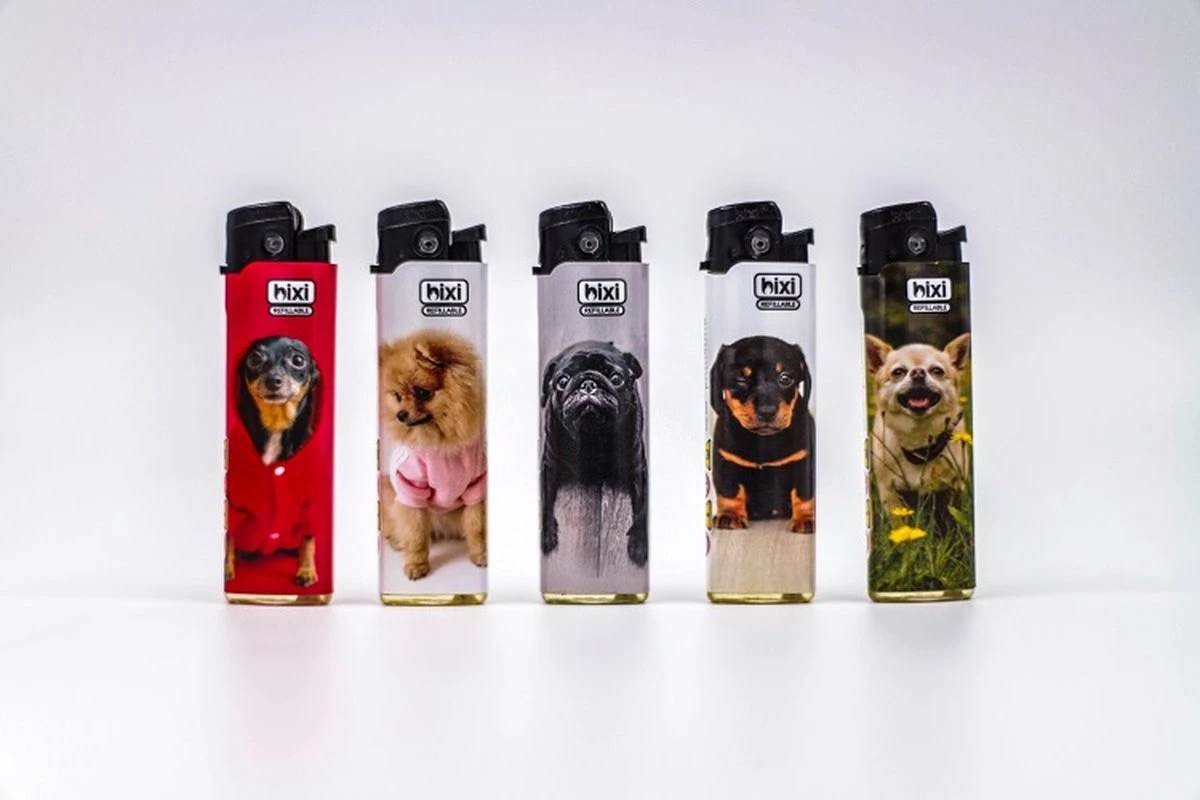 Bixi Classic 'I Love Dogs' - Briquet Climatiquement Neutre - Briquet - Briquet - Beau Design - Design - Bixi - Le Briquet Climatiquement Neutre - 5 Pièces 1 Bixi Classic 'I Love Dogs' - Briquet Climatiquement Neutre - Briquet - Briquet - Beau Design - Design - Bixi - Le Briquet Climatiquement Neutre - 5 Pièces