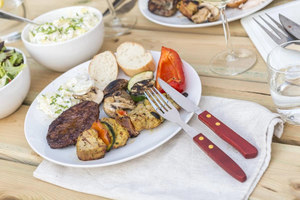 Collection BBQ Couverts De Barbecue En Acier Inoxydable Dans Un Coffret En Aluminium 10 Collection BBQ Couverts De Barbecue En Acier Inoxydable Dans Un Coffret En Aluminium – Image 10