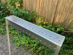 Spiedini Satay BBQ Bali 80 - Barbecue à Charbon Avec Grille Horizontale Pour Satay Ou Autres Brochettes - Longueur 80 Cm, Largeur 11 Cm - Matière : Fer Aluminisé 37 Spiedini Satay BBQ Bali 80 - Barbecue à Charbon Avec Grille Horizontale Pour Satay Ou Autres Brochettes - Longueur 80 Cm, Largeur 11 Cm - Matière : Fer Aluminisé -Grill Feu Maison 1200x899 26