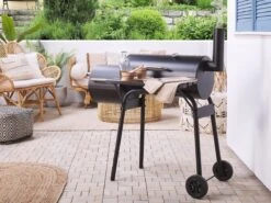 Beliani KATLA - Barbecue à Charbon - Noir - Acier -Grill Feu Maison 1200x899 73