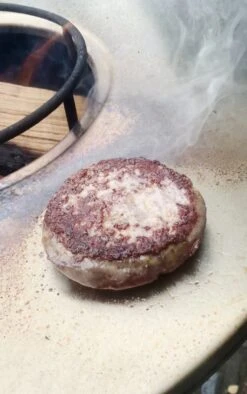 RJRoyal Living Plancha Grill BBQ Amigo Avec Couvercle Et Rangement Bois Brasero Inox Cuisine Exterieure Brasero Pour Exterieur 67x67x95cm -Grill Feu Maison 753x1200