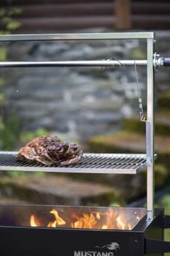 Barbecue D'extérieur Mustang Barbecue Patagonia Réglable En Hauteur - Zwart - Barbecue D'extérieur - Barbecue à Charbon - 39,8 Kg 18 Barbecue D'extérieur Mustang Barbecue Patagonia Réglable En Hauteur - Zwart - Barbecue D'extérieur - Barbecue à Charbon - 39,8 Kg -Grill Feu Maison 799x1200 15