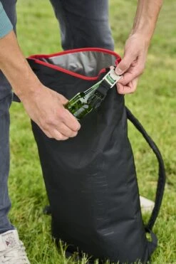 Pack Barbecue NomadiQ OUTDOOR - Le Barbecue à Gaz Ultime Avec Accessoires Pour Une Excursion D'une Journée Ou Un Week-end -Grill Feu Maison 799x1200 3