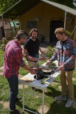 Pack Barbecue NomadiQ OUTDOOR - Le Barbecue à Gaz Ultime Avec Accessoires Pour Une Excursion D'une Journée Ou Un Week-end -Grill Feu Maison 799x1200 4