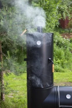 Mustang Fumoir Déporté Georgia XXL - Fumoir - FumoirBarbecue - Barbecue - Bois - Charbon De Bois - Fil D'acier émaillé épais - XXL - 119 KG ! - 175x70x192cm -Grill Feu Maison 799x1200 8