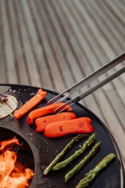 Höfats Grill Pinces - Pinces à Barbecue - Multifonctionnel - Acier Inoxydable - 40 × 7 × 2 Cm 13 Höfats Grill Pinces - Pinces à Barbecue - Multifonctionnel - Acier Inoxydable - 40 × 7 × 2 Cm -Grill Feu Maison 800x1200 24