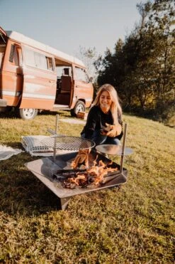 Table De Cheminée Triple Höfats - Acier Inoxydable - Ø35 Cm - Argent -Grill Feu Maison 800x1200 47