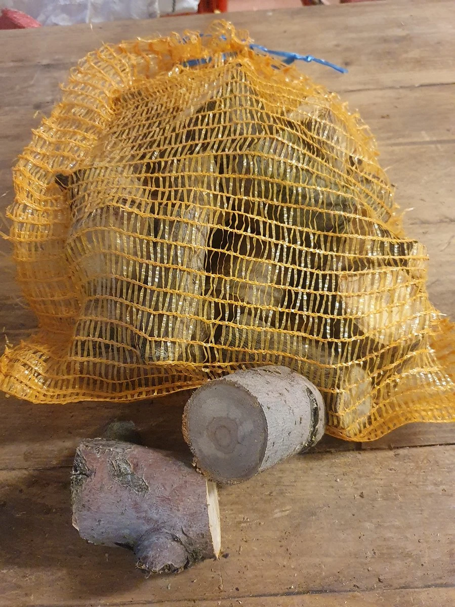 Morceaux De Bois De Cerisier à Fumer 1,5 Kg