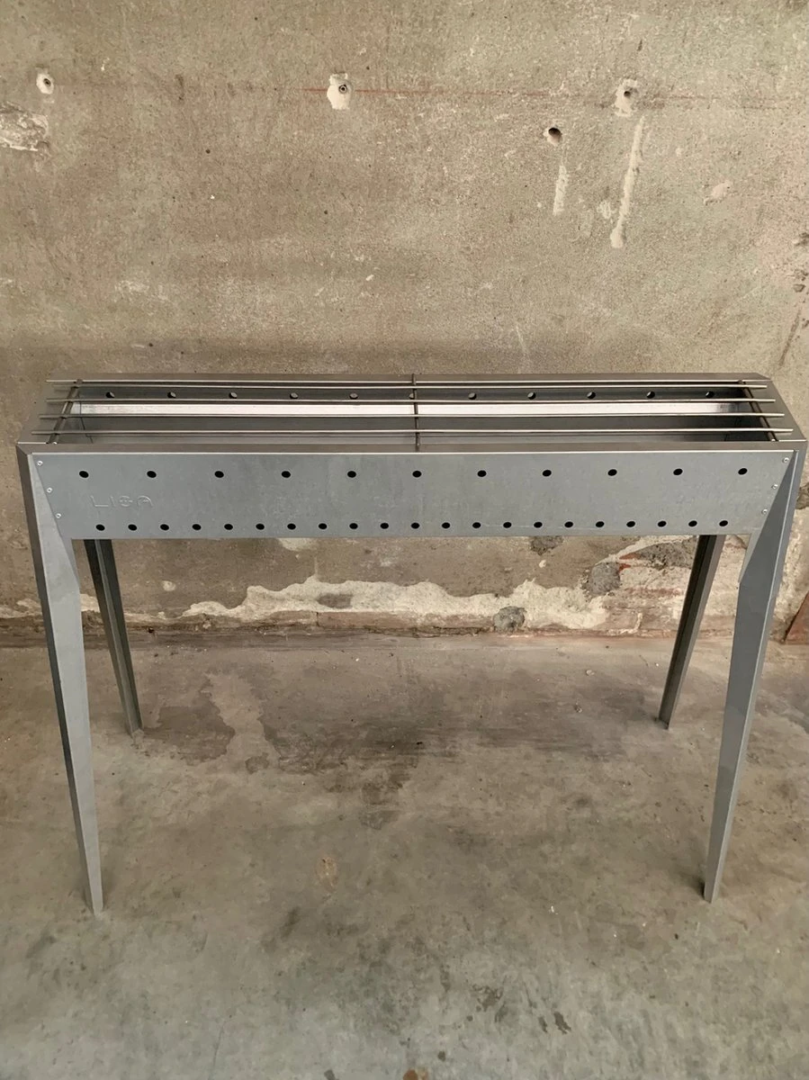 Spiedini Saté-bbq Sumatra 80 - Barbecue à Charbon Double Paroi Avec Grille Horizontale Pour Satay Ou Autres Brochettes - 80 Cm De Long, 11 Cm De Large, 83 Cm De Haut - Matière : Fer Aluminisé 3 Spiedini Saté-bbq Sumatra 80 - Barbecue à Charbon Double Paroi Avec Grille Horizontale Pour Satay Ou Autres Brochettes - 80 Cm De Long, 11 Cm De Large, 83 Cm De Haut - Matière : Fer Aluminisé – Image 3