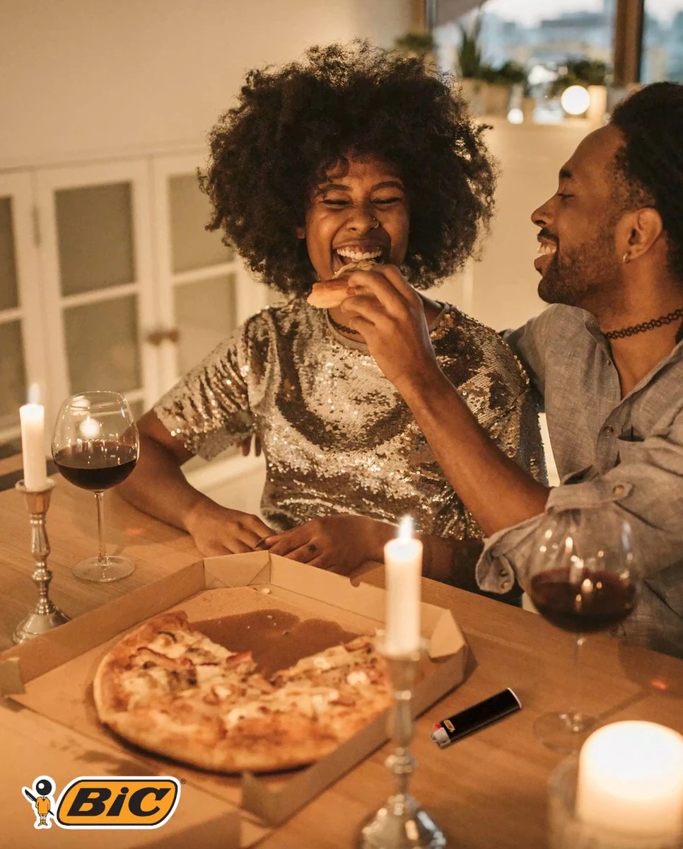 Briquet à Silex BIC J26 Maxi - Briquet à Gaz De Différentes Couleurs - Paquet De 5 Briquets - Sécurité Enfant 7 Briquet à Silex BIC J26 Maxi - Briquet à Gaz De Différentes Couleurs - Paquet De 5 Briquets - Sécurité Enfant – Image 7